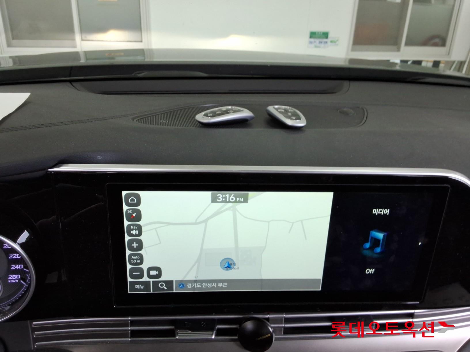 2022 - hyundai grandeur