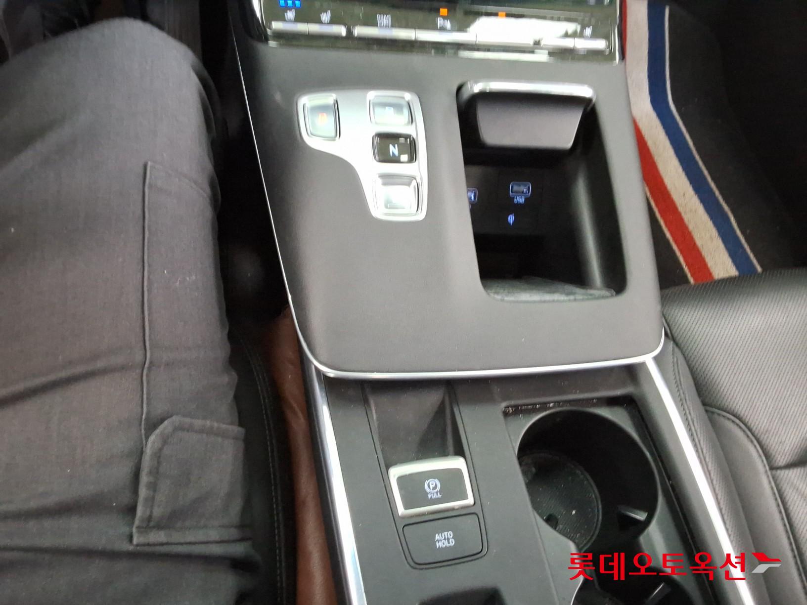 2022 - hyundai grandeur