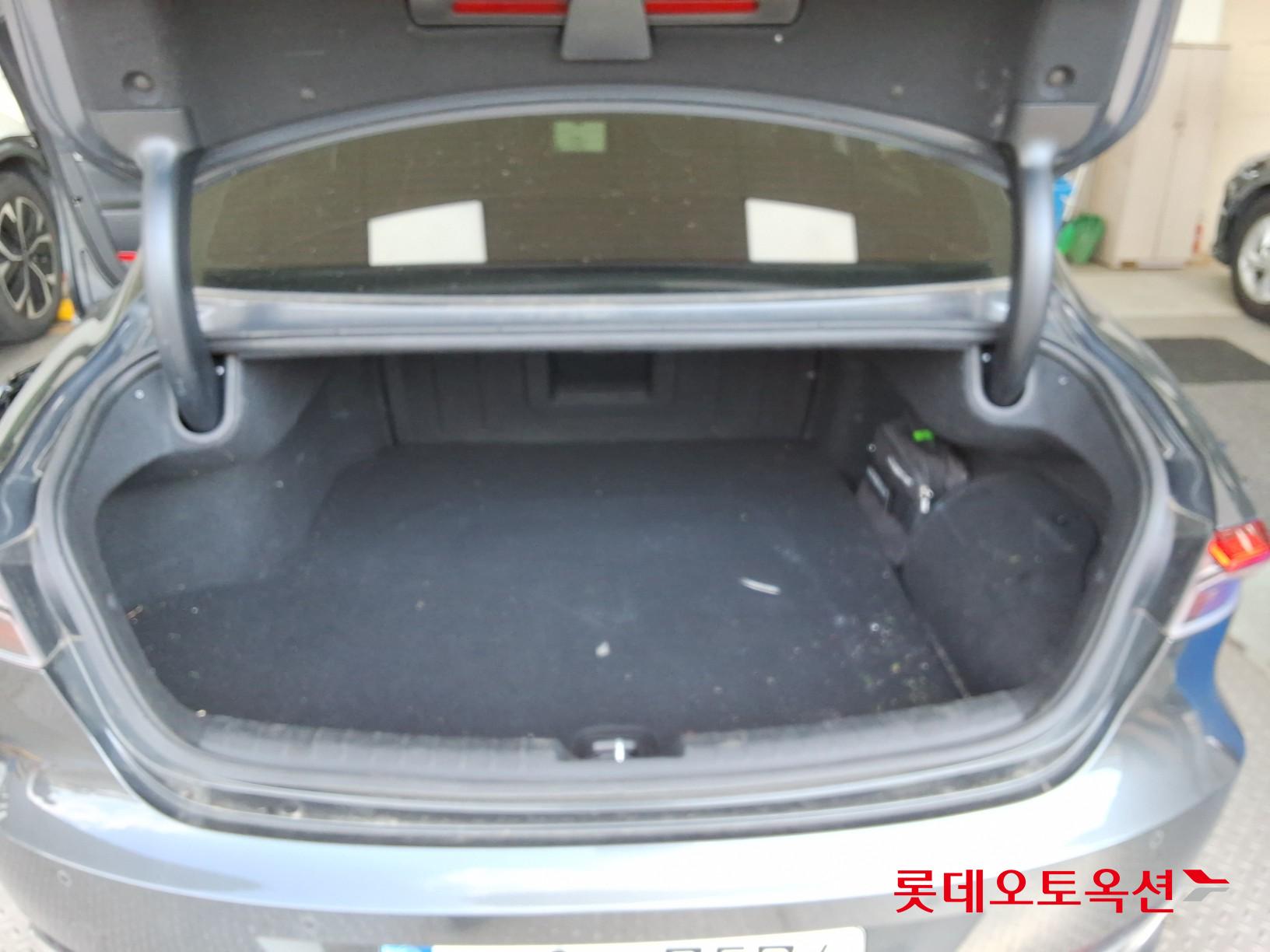 2022 - hyundai grandeur