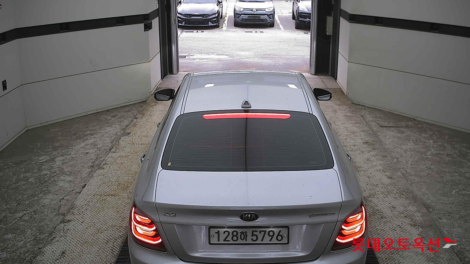 Kia K9 - 17