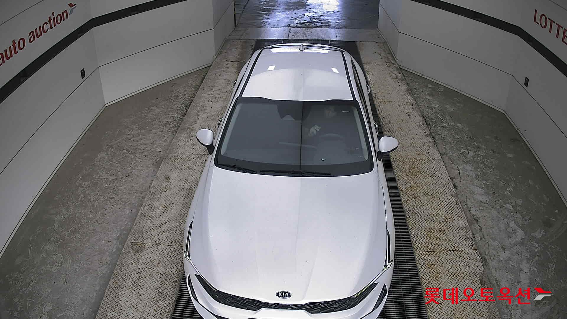 Kia K5 - 7