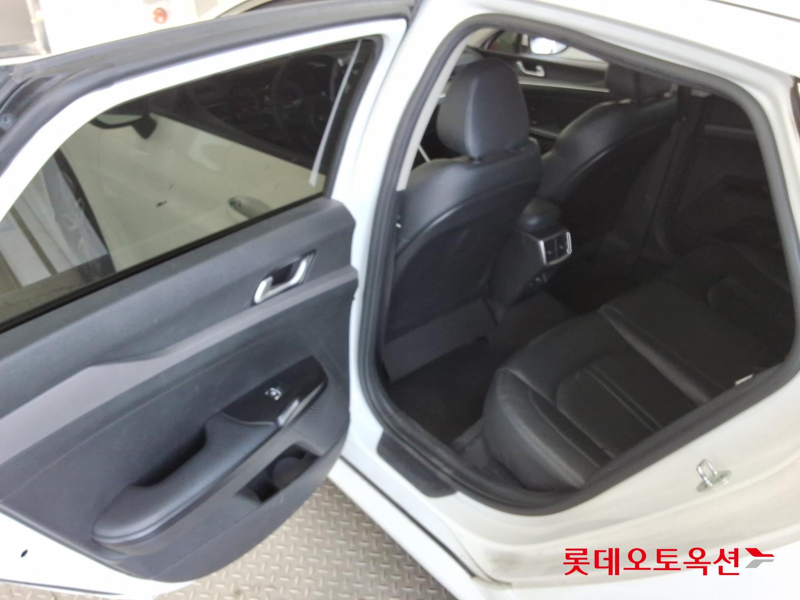 기아자동차 K5 - 37