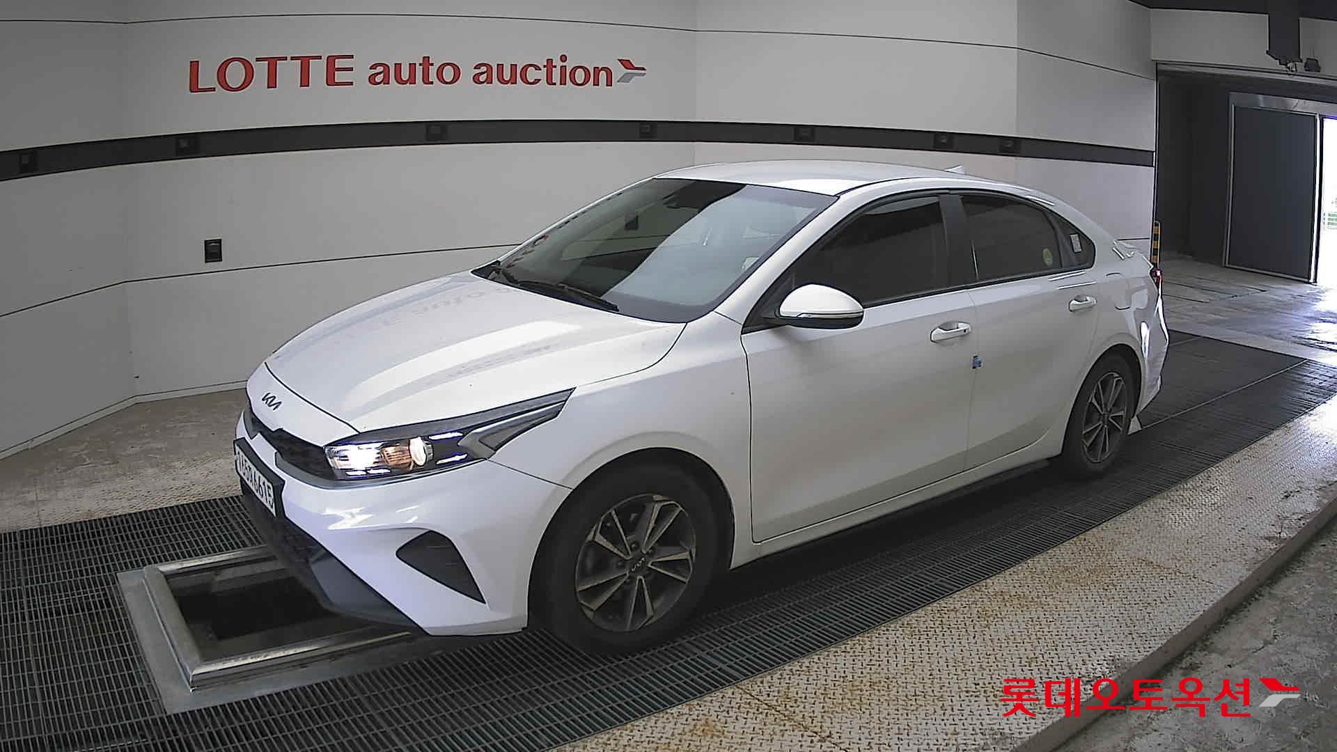 Kia K3 - 11