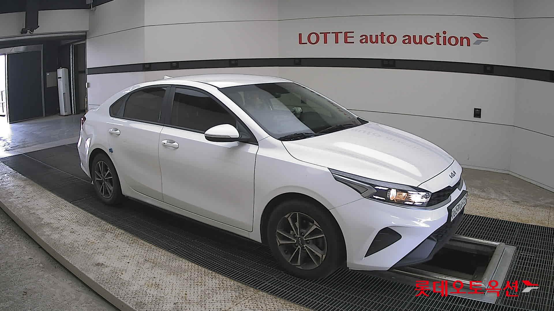 Kia K3 - 23