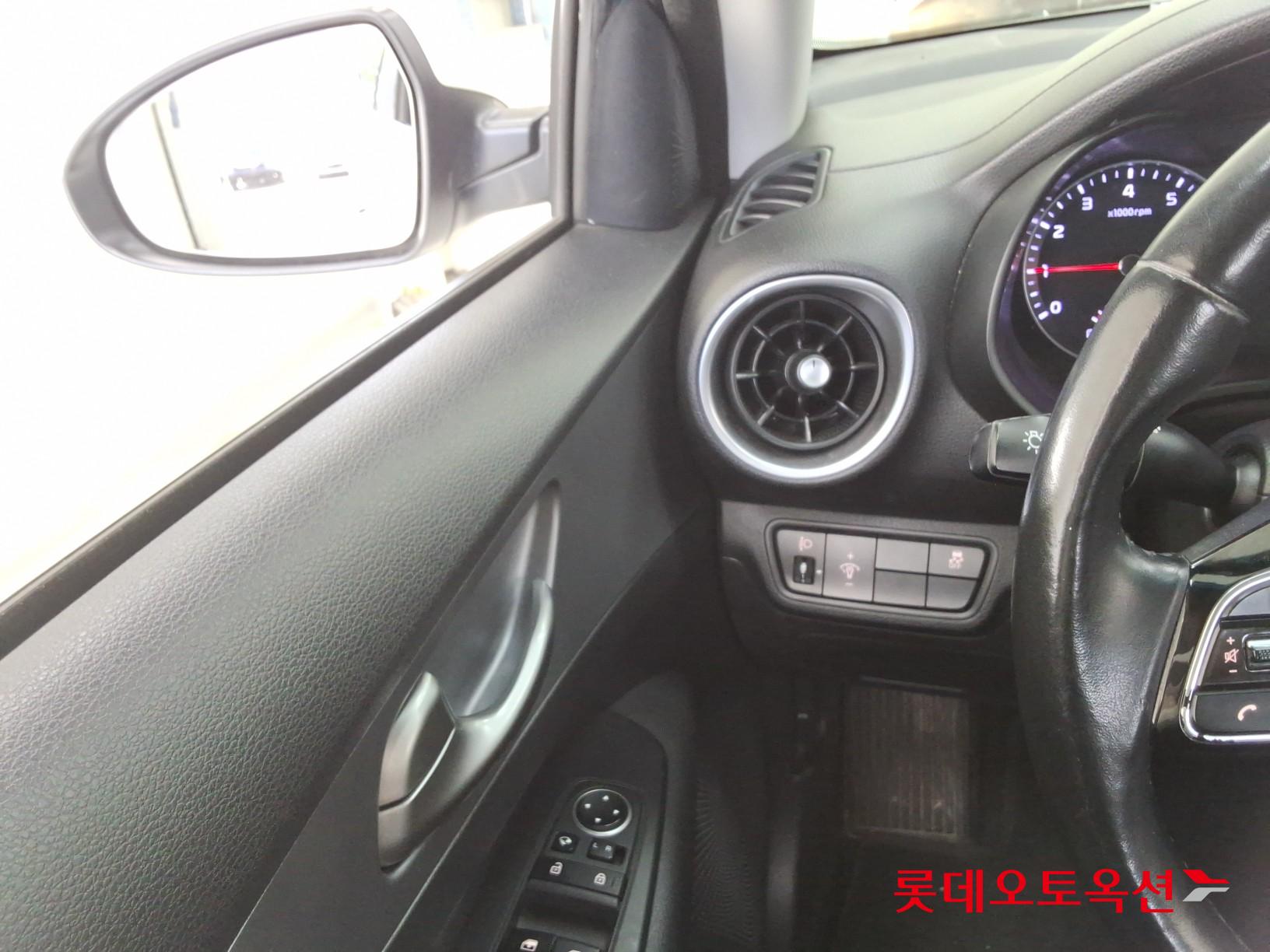 Kia K3 - 29