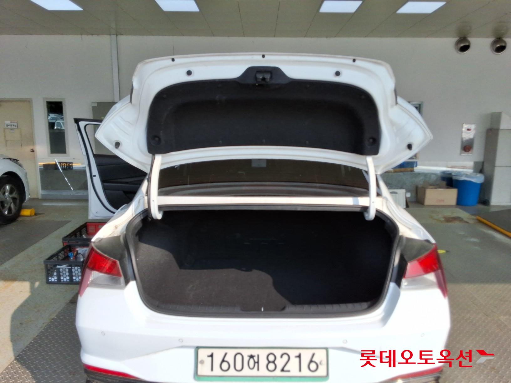 현대 아반떼 - 9