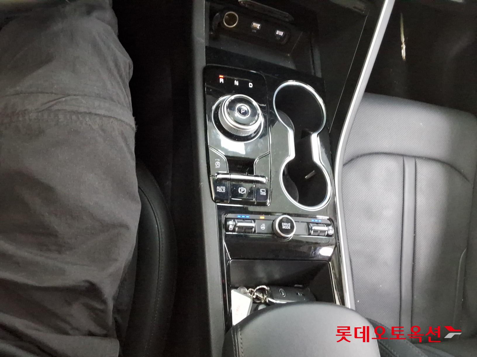 Kia K5 - 32