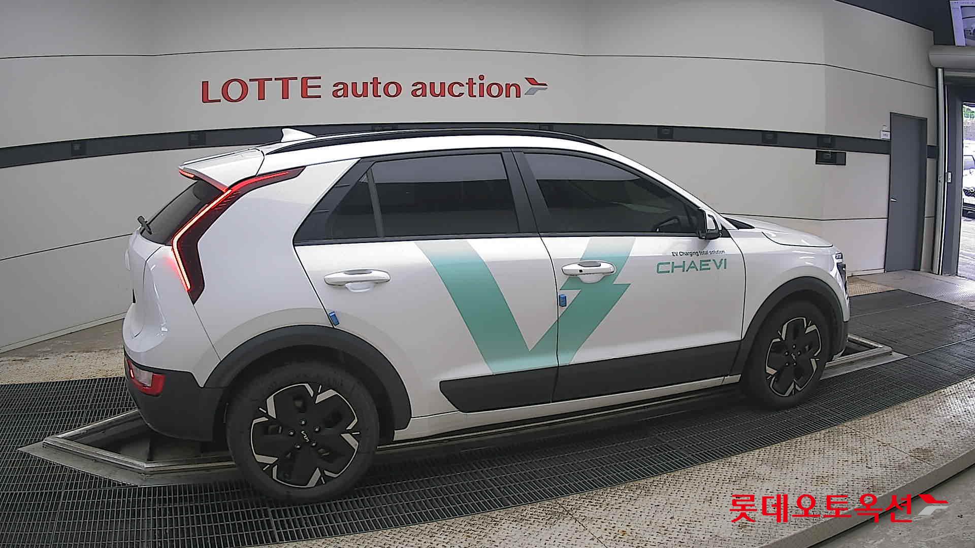 2023 - kia niro