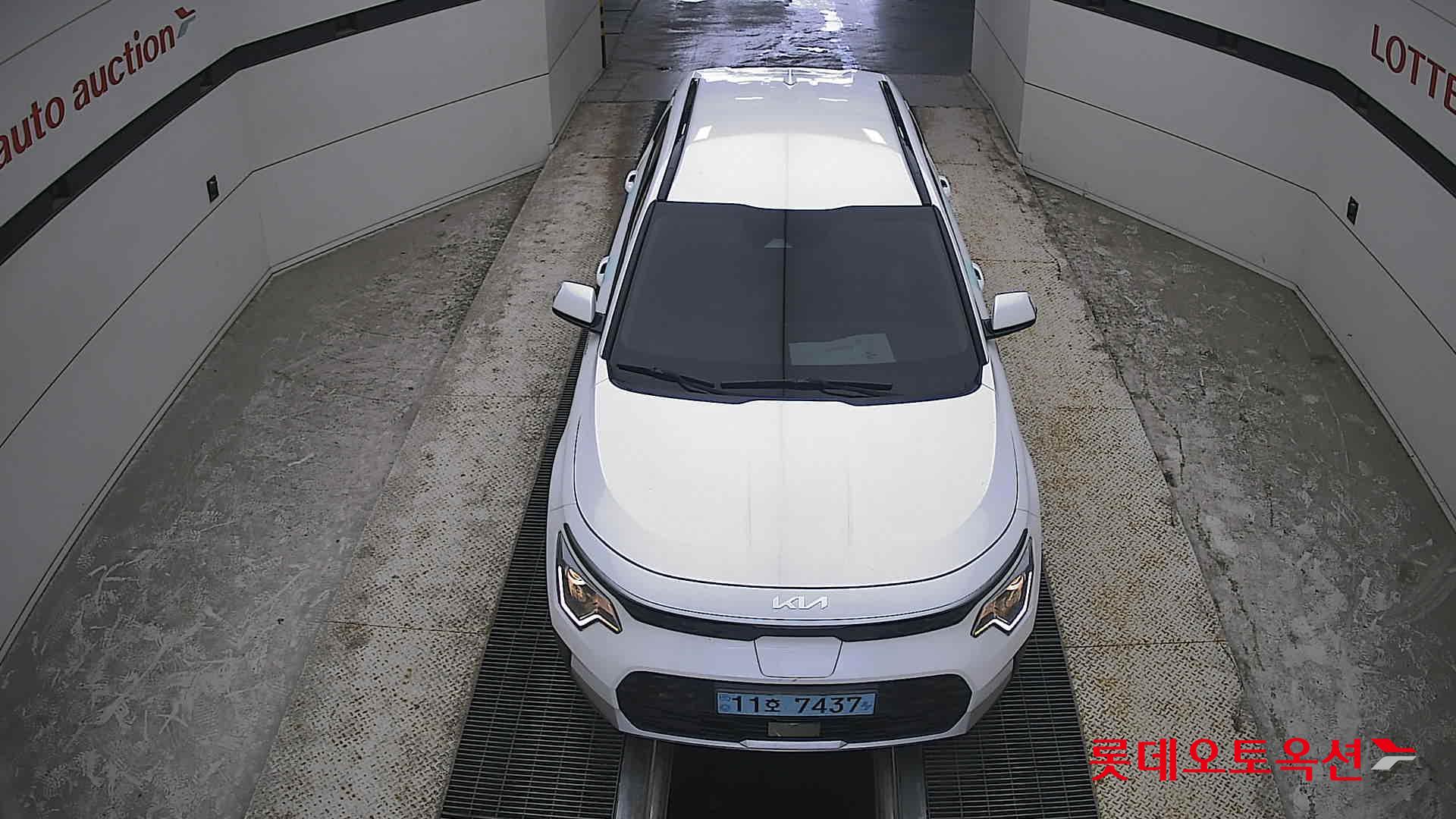 2023 - kia niro