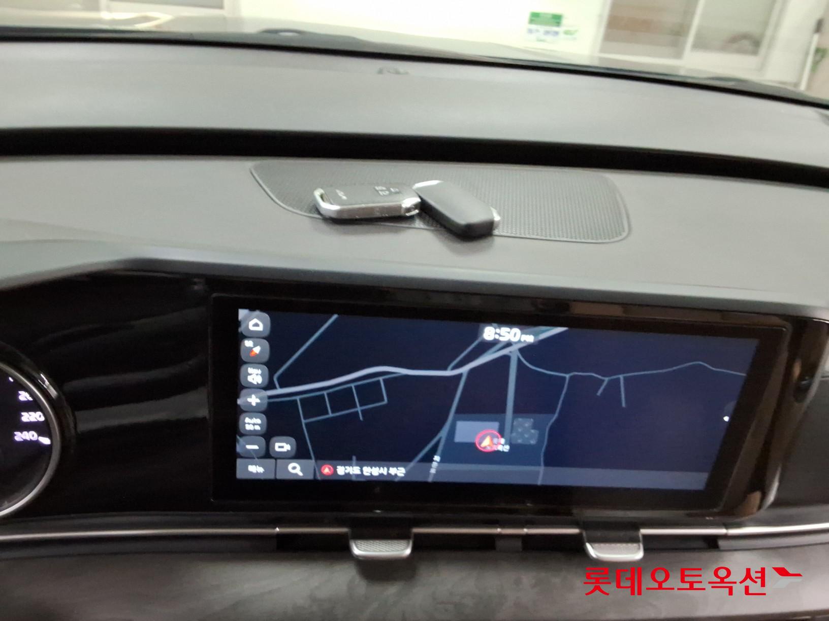 2023 - kia carnival