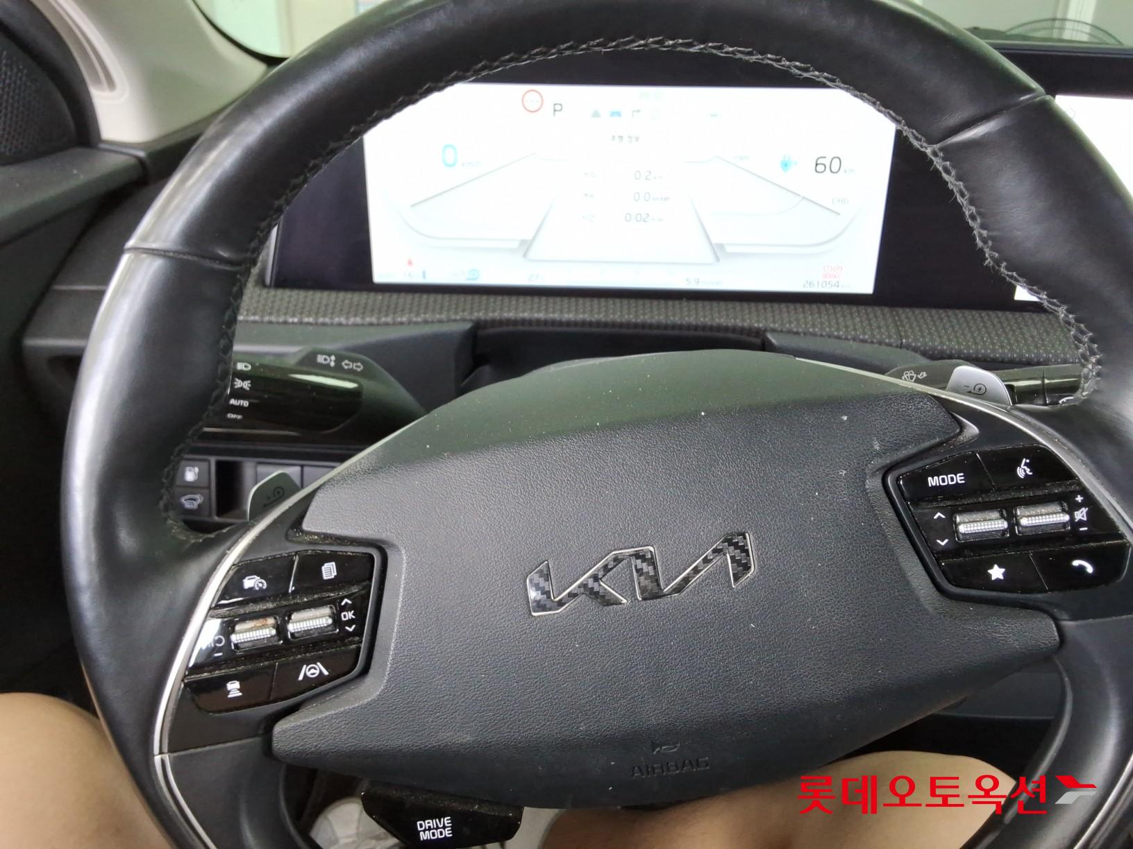 2022 - kia ev6