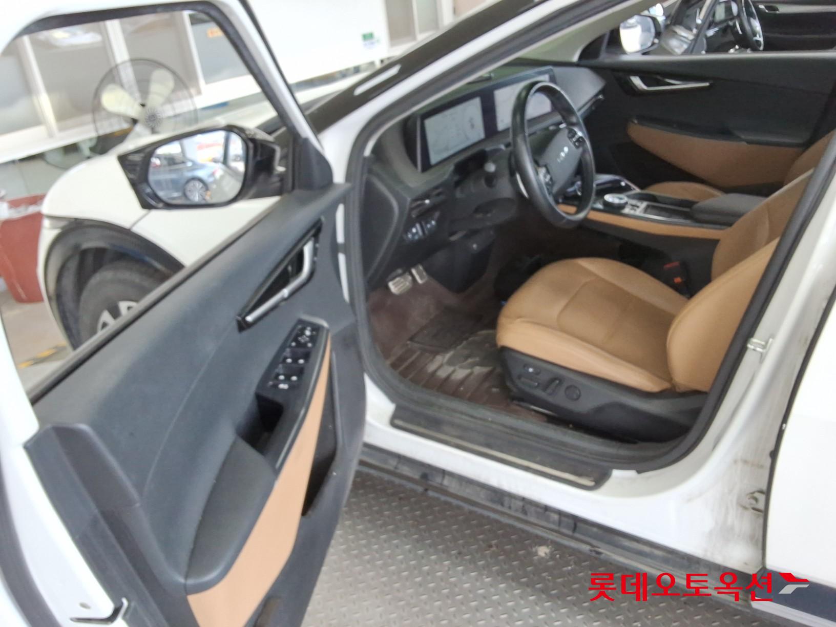 2022 - kia ev6
