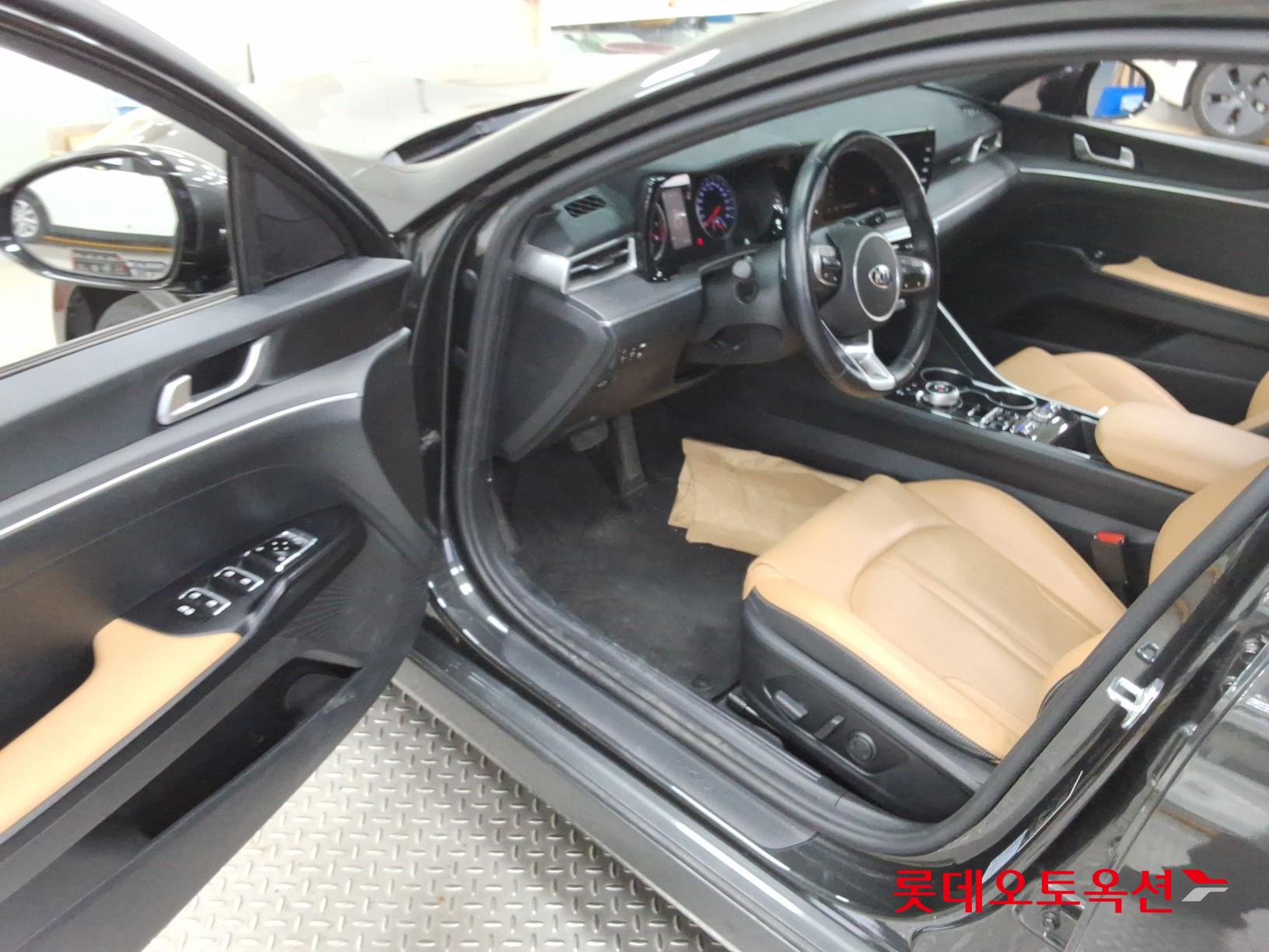Kia K5 - 36