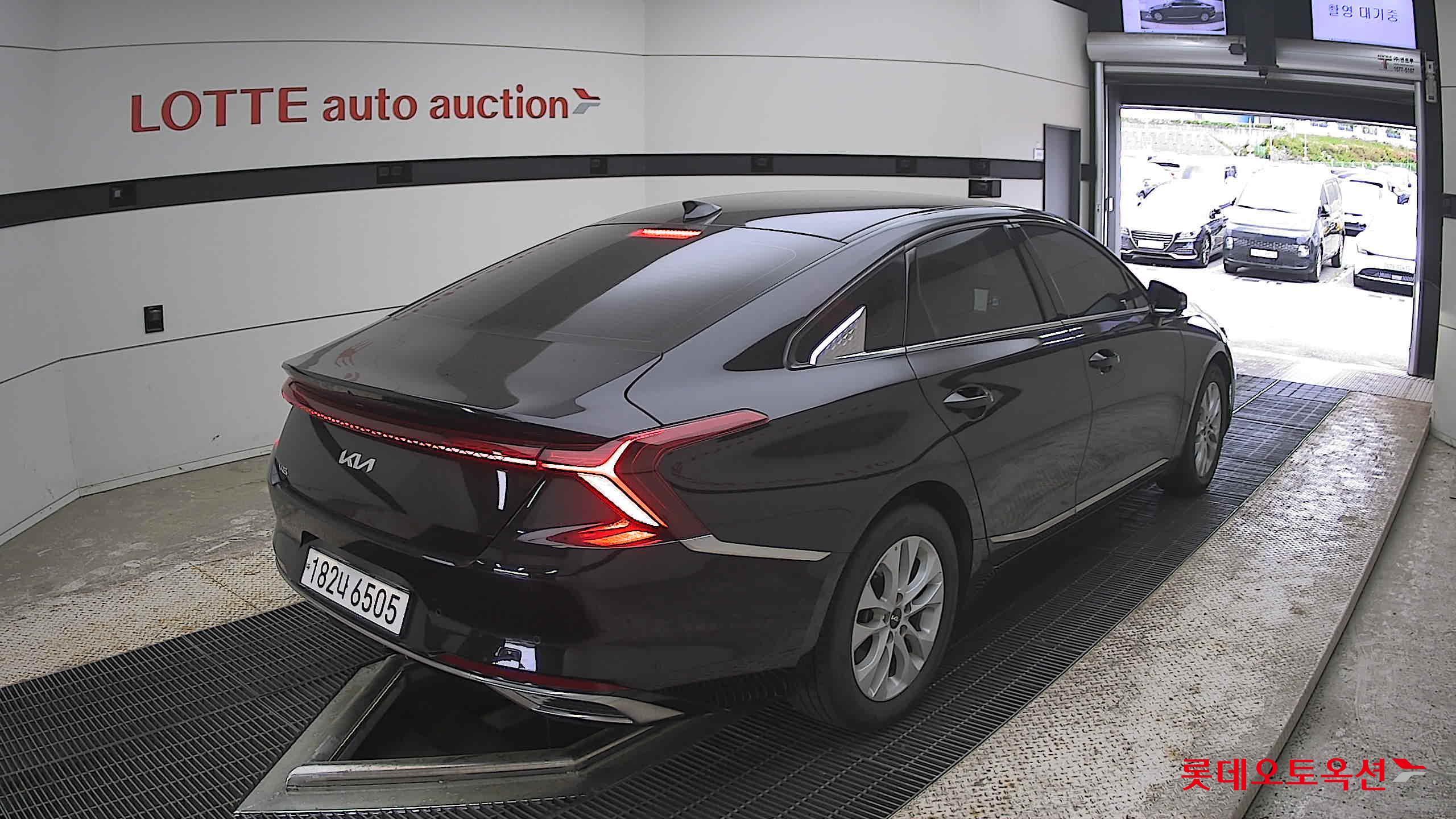 Kia K8 - 5