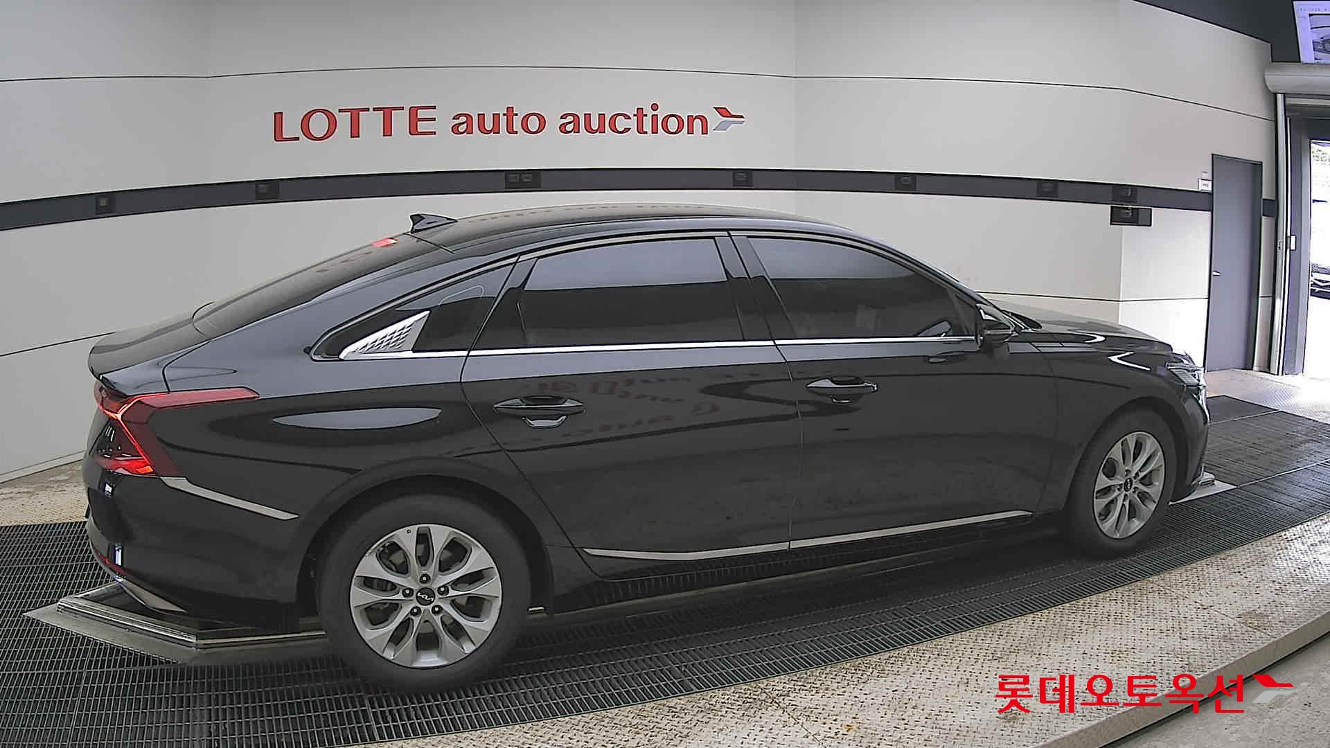 Kia K8 - 20