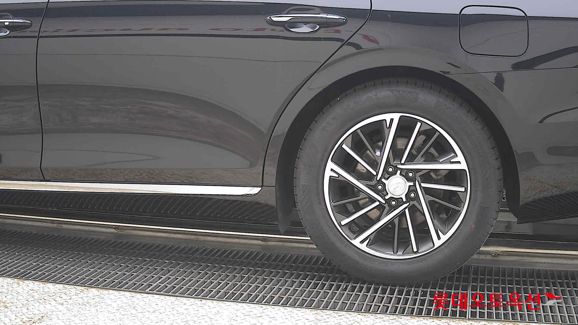 2023 - hyundai grandeur