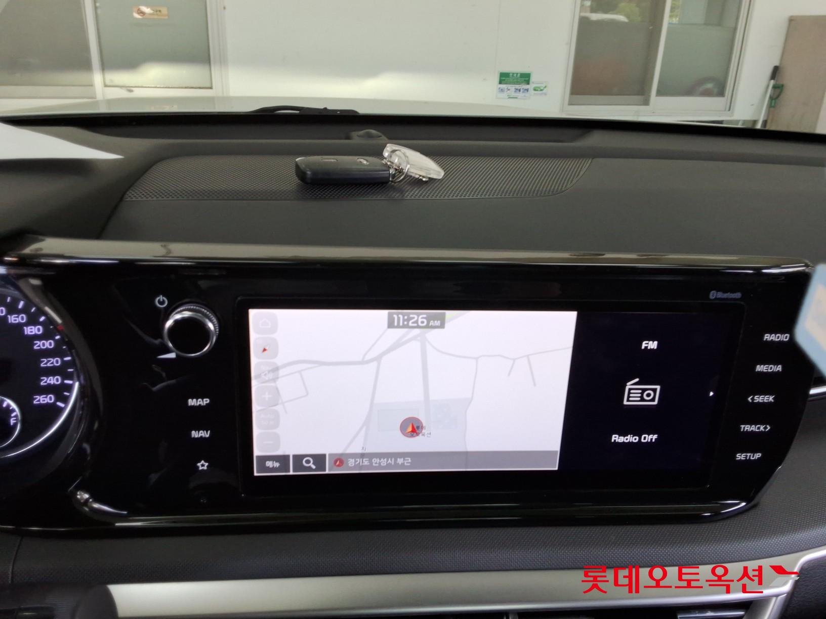Kia K5 - 32