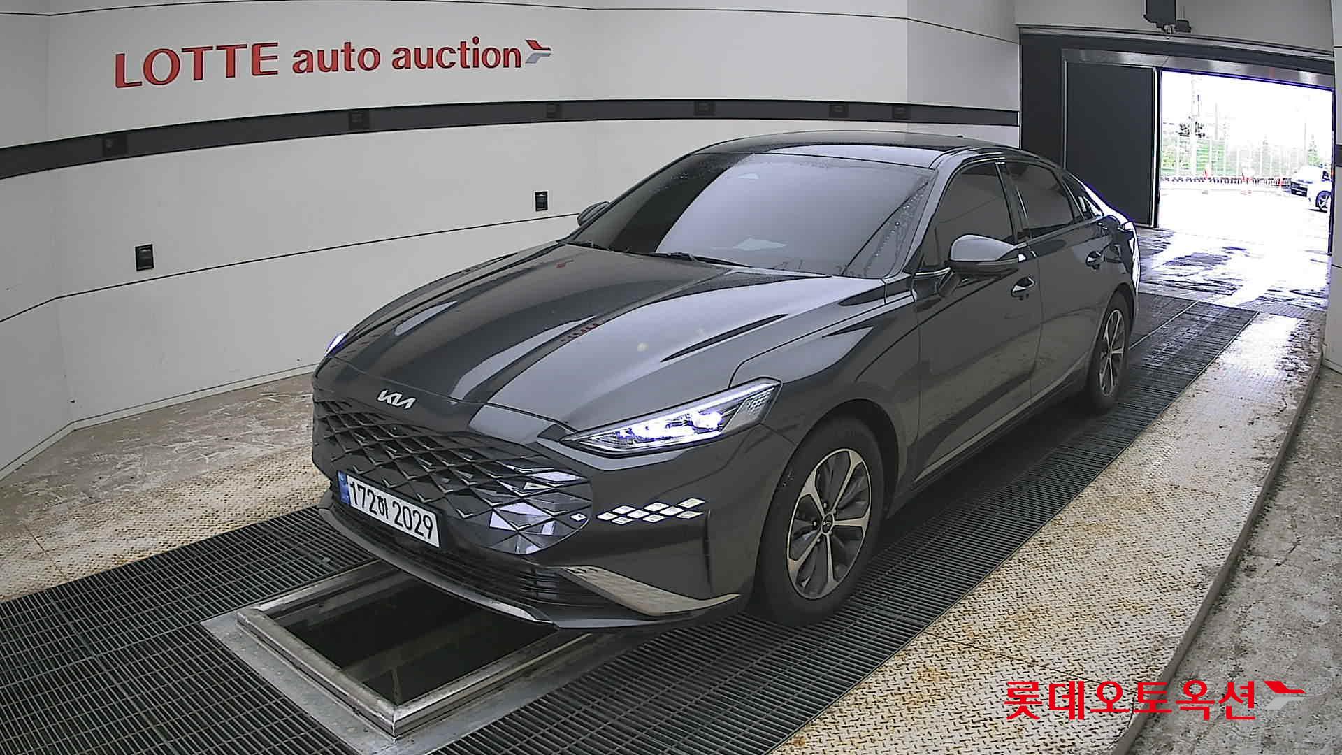 Kia K8 - 3