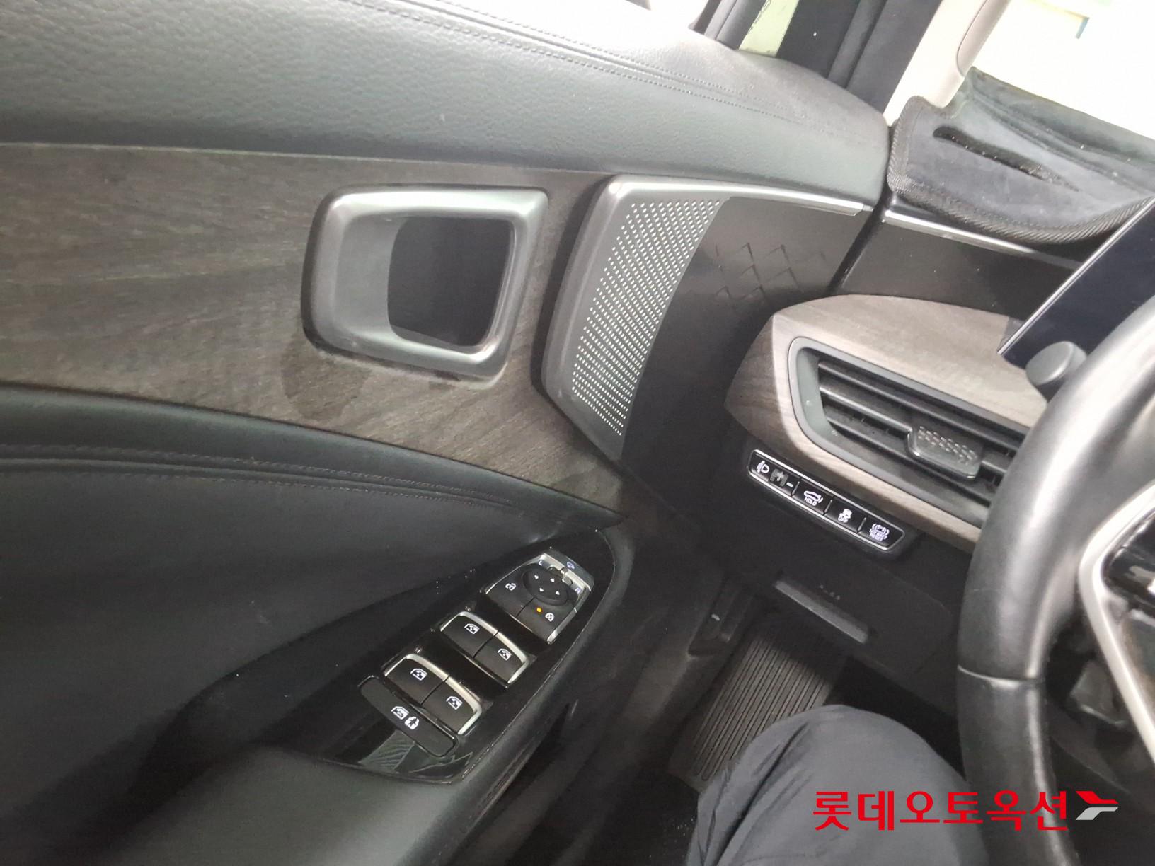 Kia K8 - 29