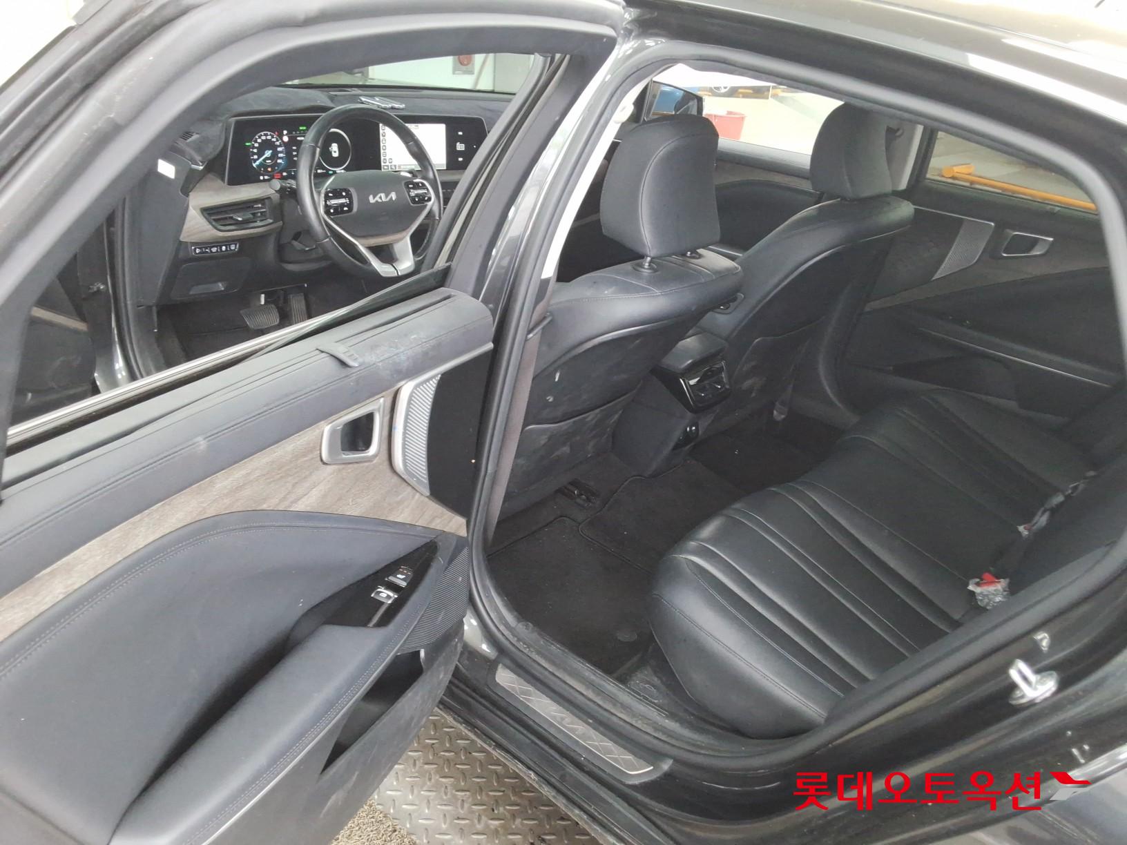 Kia K8 - 37