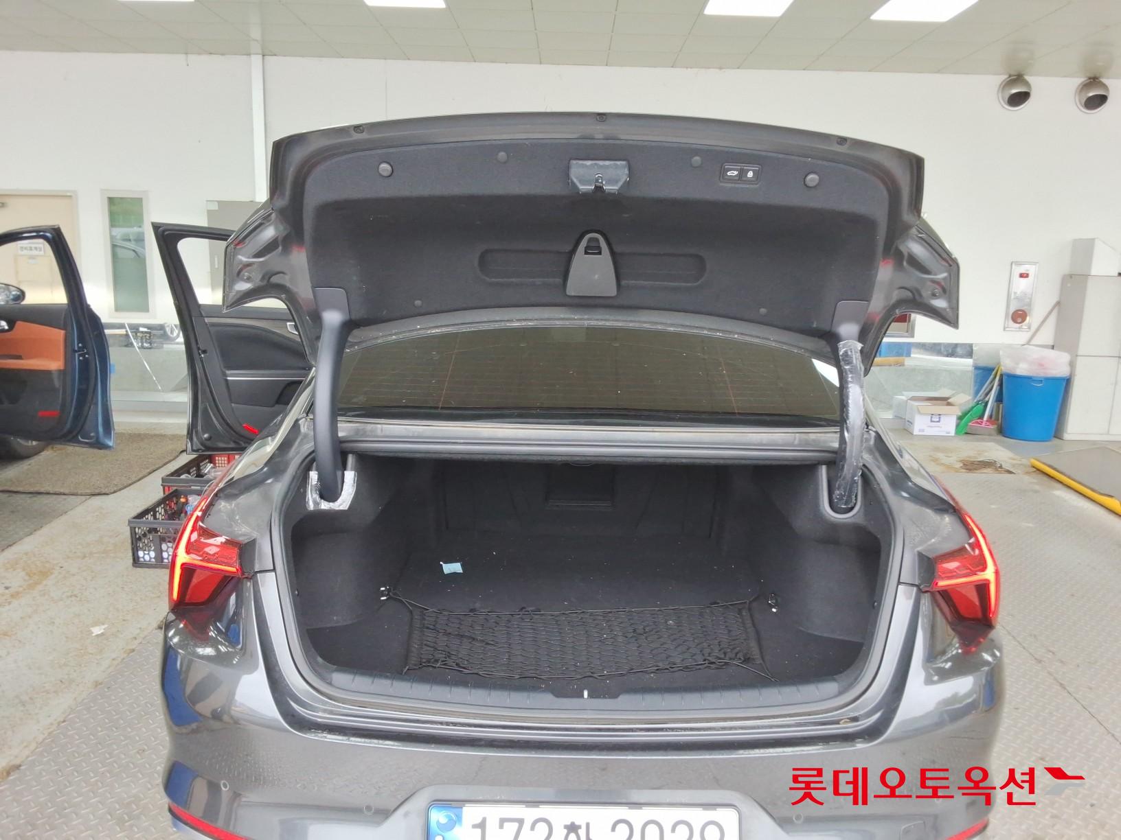 Kia K8 - 9
