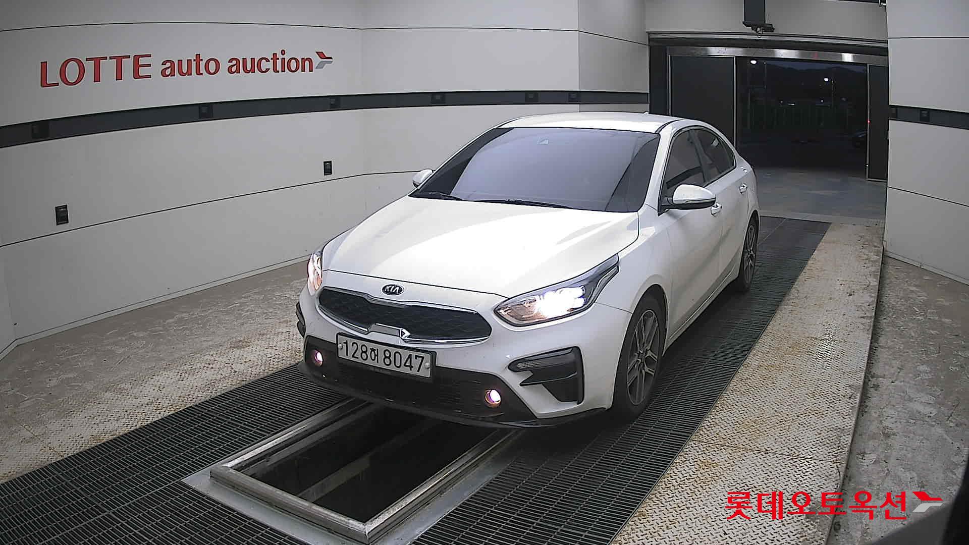 Kia K3 - 10