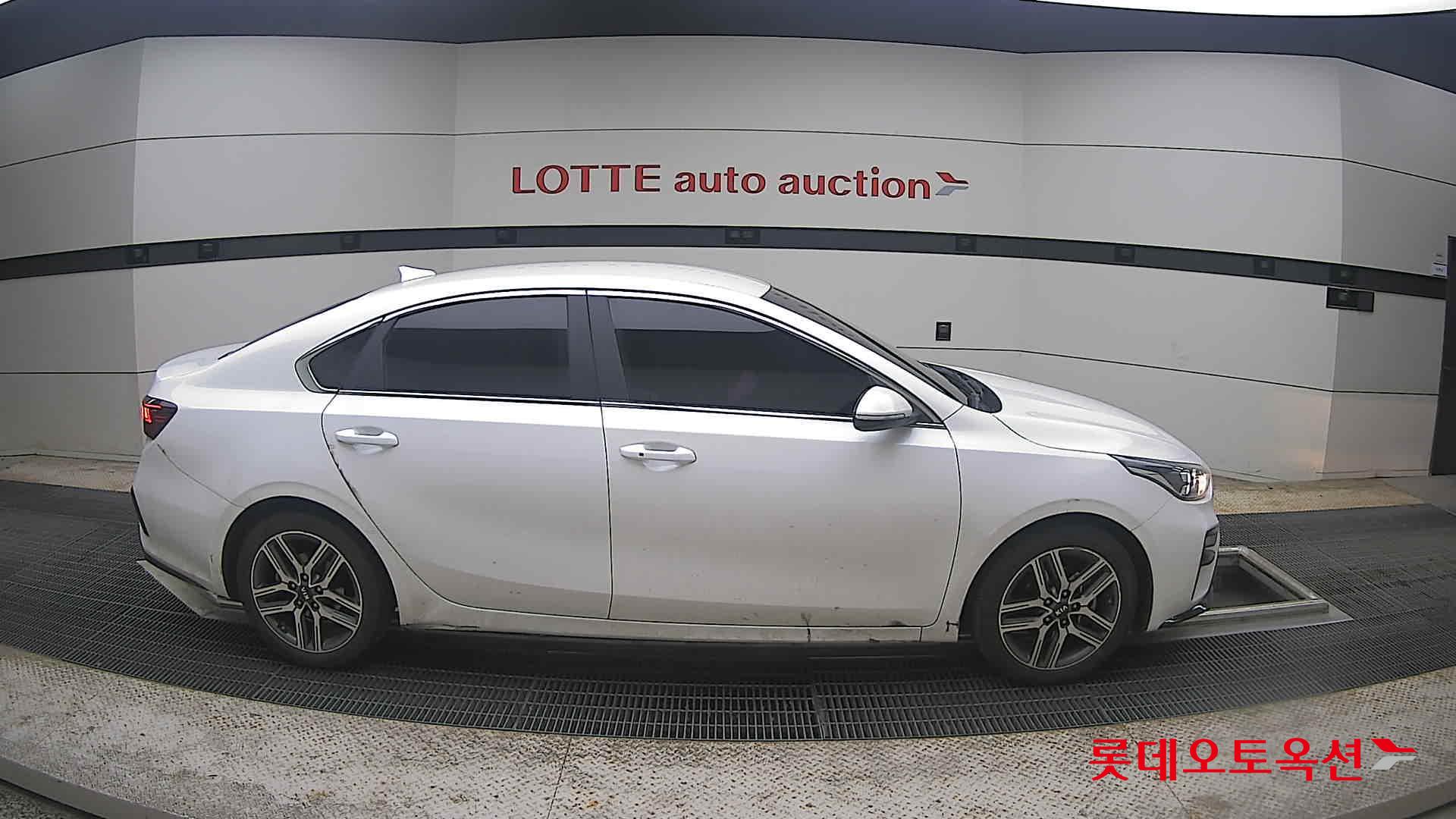 Kia K3 - 21