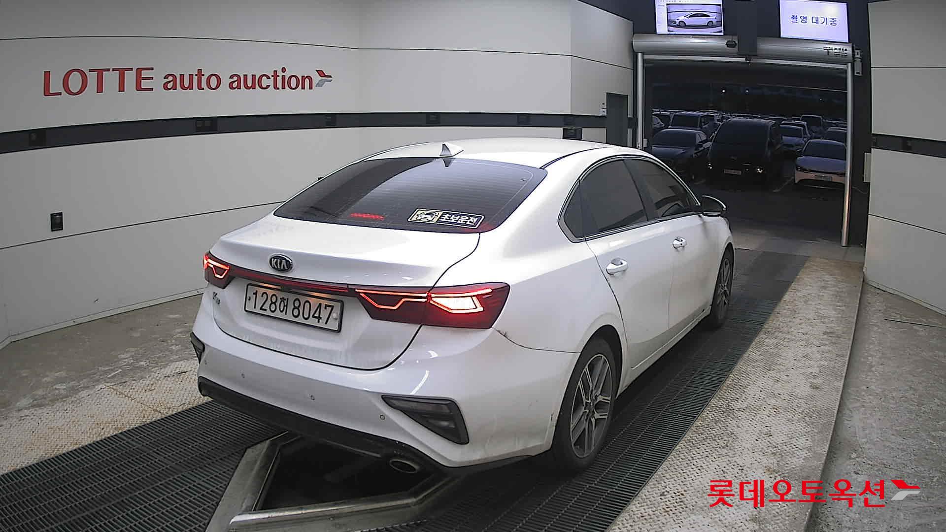 Kia K3 - 18