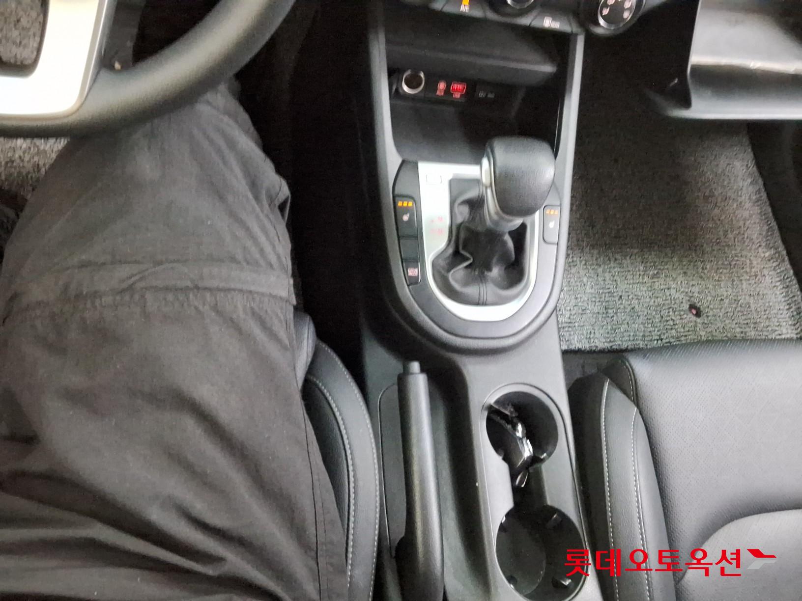 Kia K3 - 32