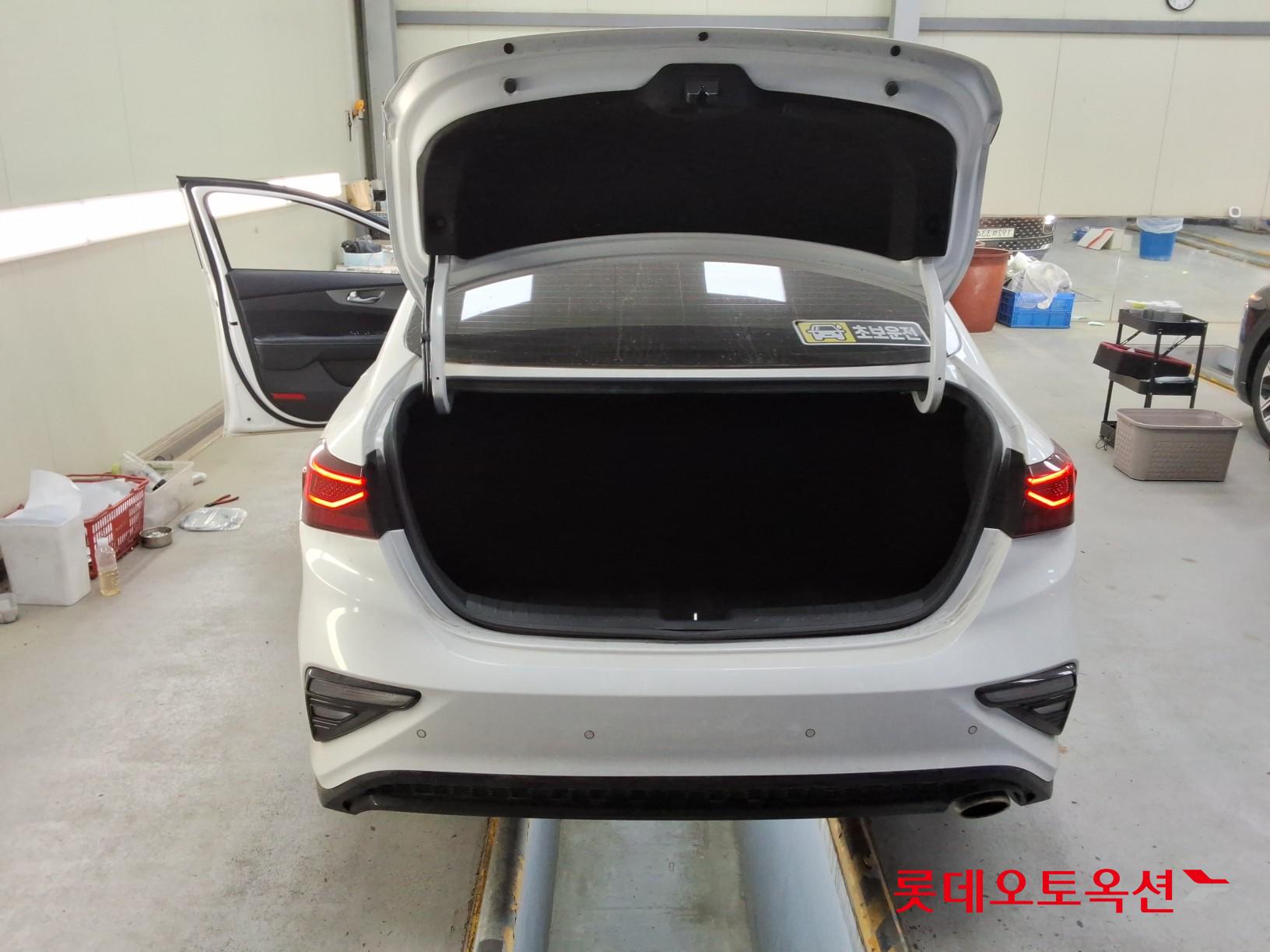 Kia K3 - 9