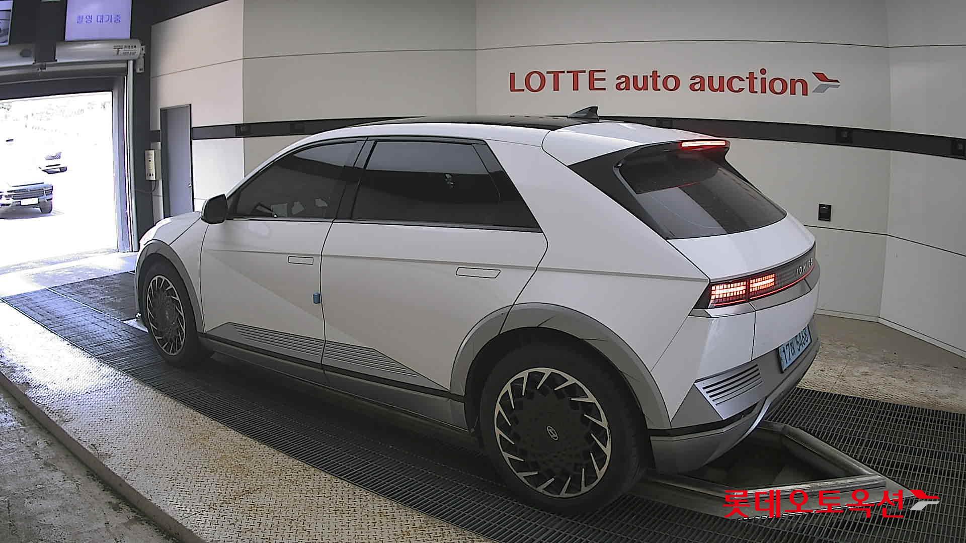 Hyundai Ioniq 5 - 15