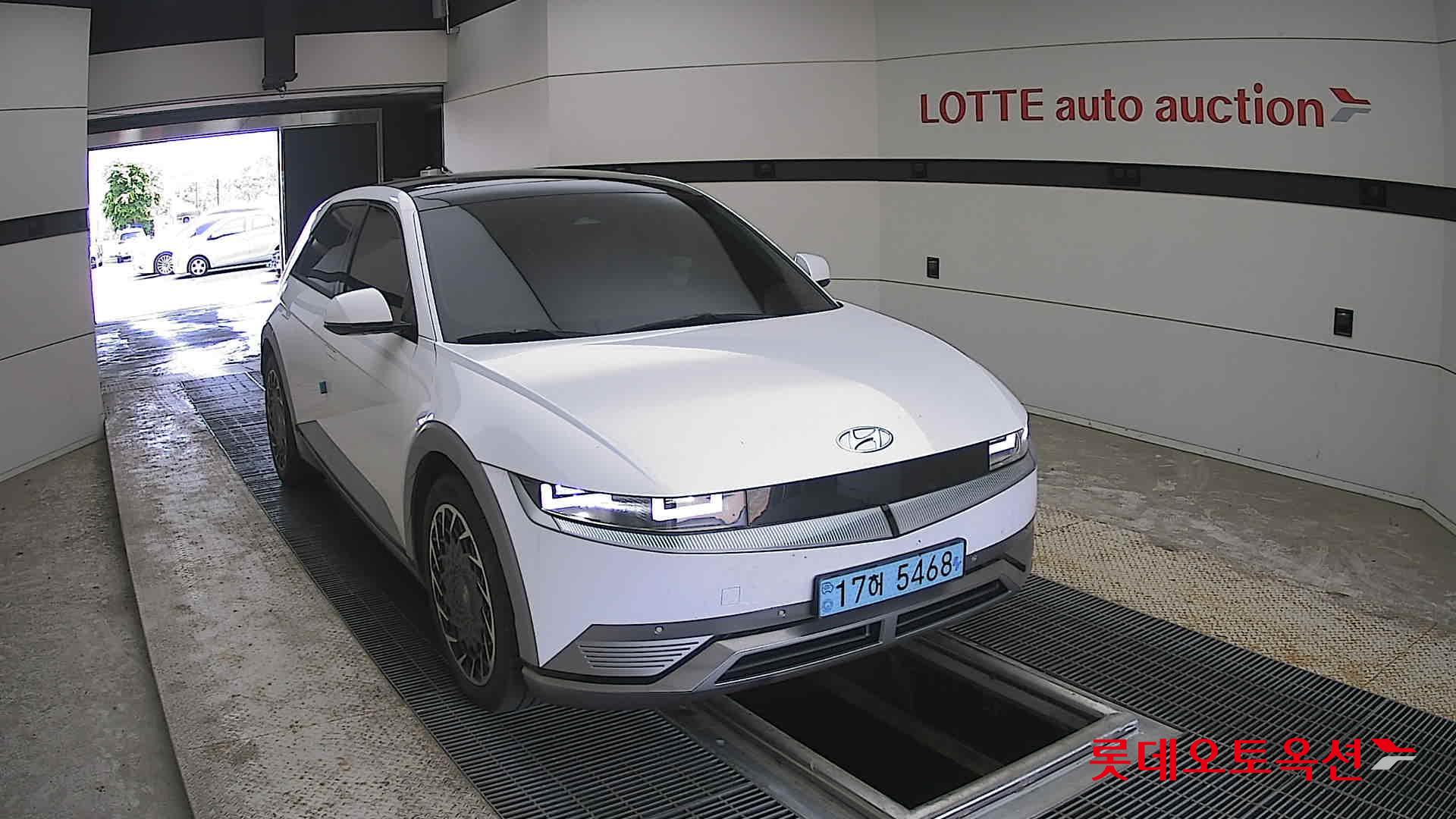 Hyundai Ioniq 5 - 24