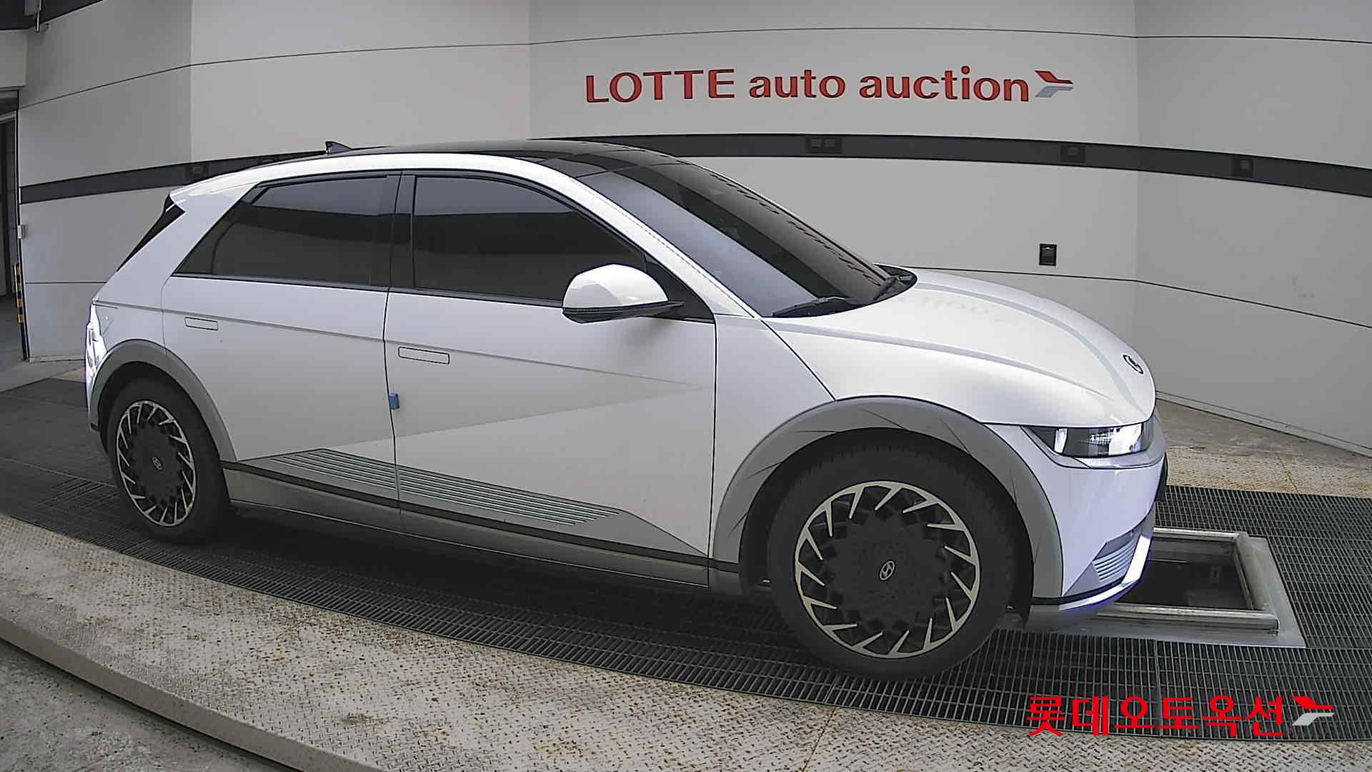 Hyundai Ioniq 5 - 22