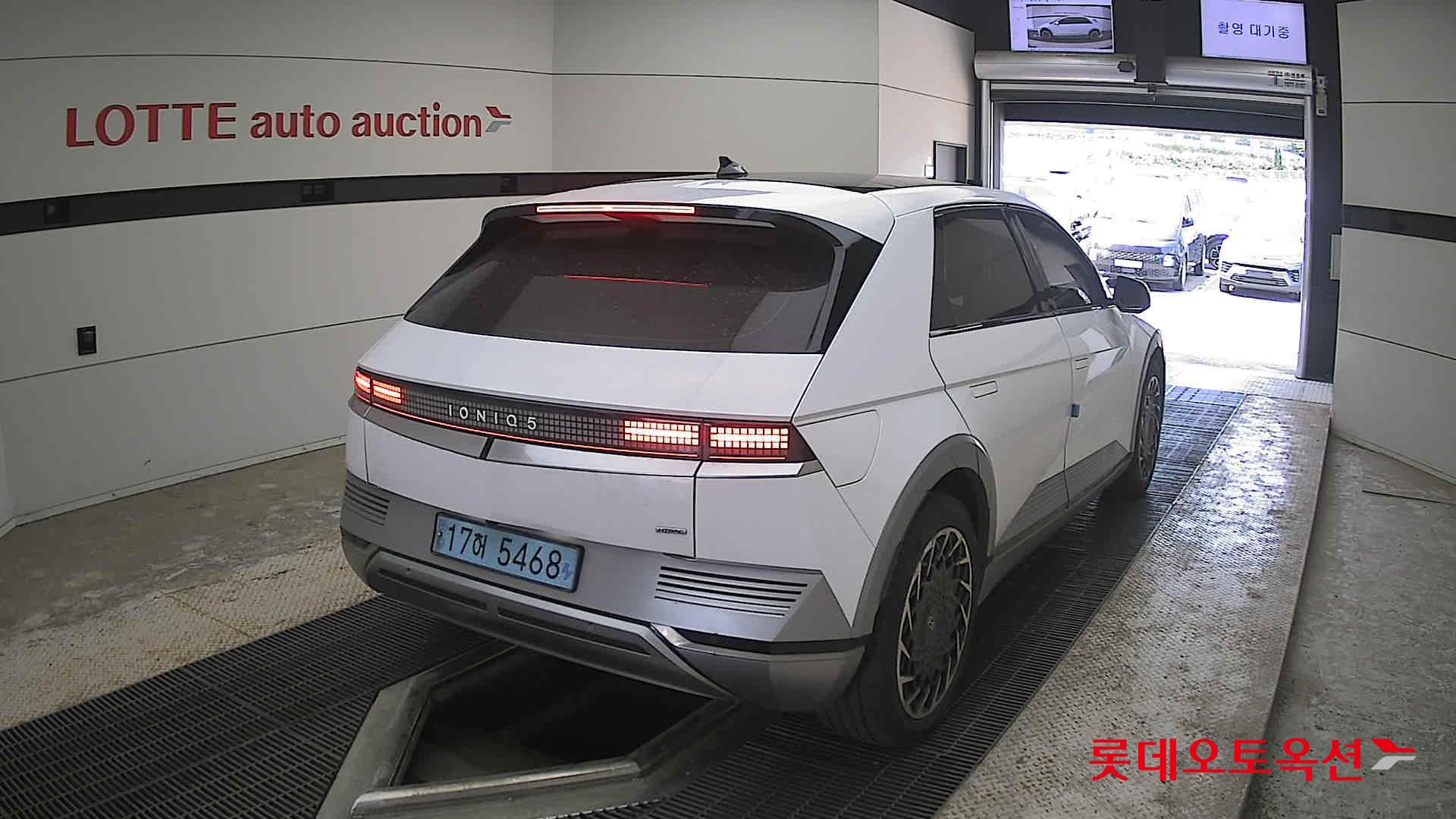 Hyundai Ioniq 5 - 18