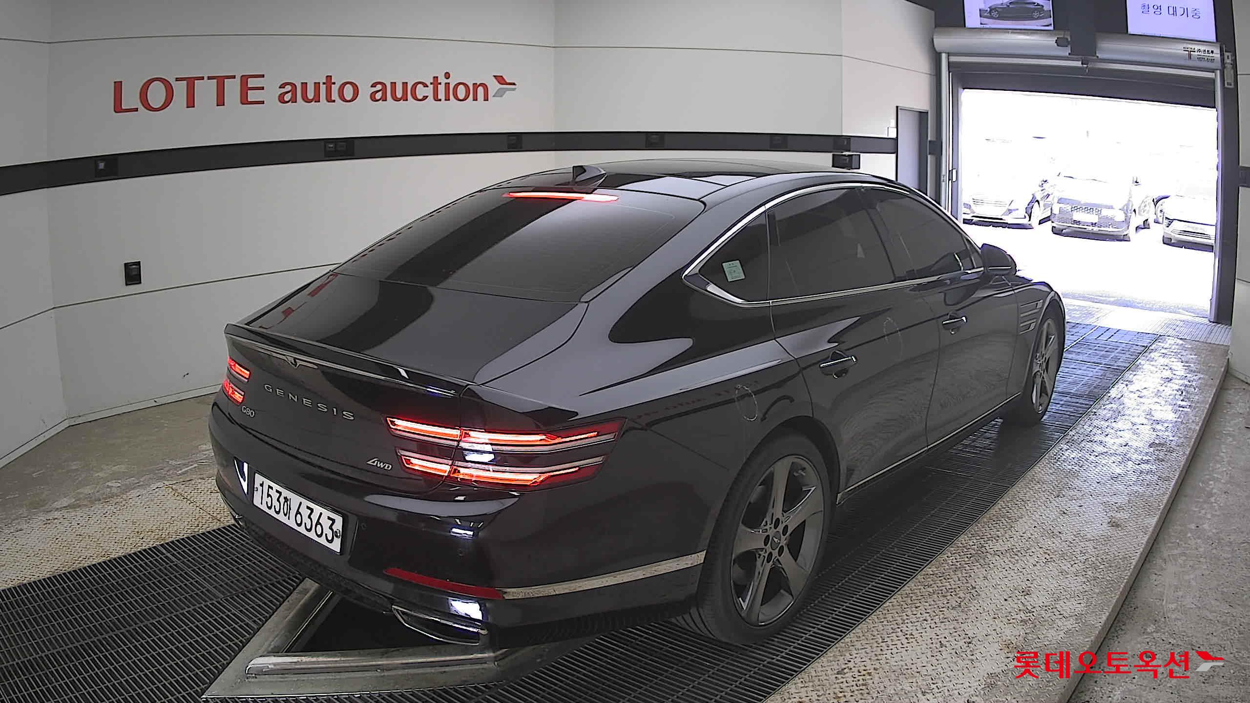 Genesis G80 - 5