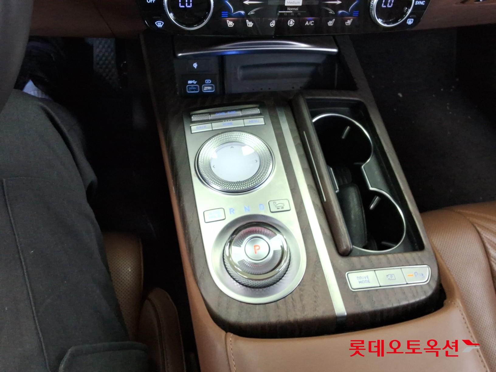 Genesis G80 - 34