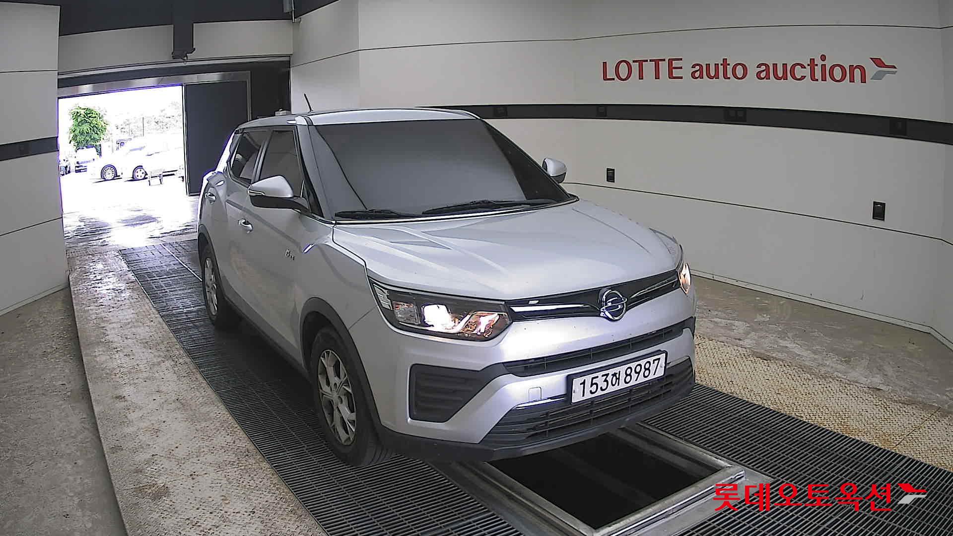 KG Mobility Tivoli - 24