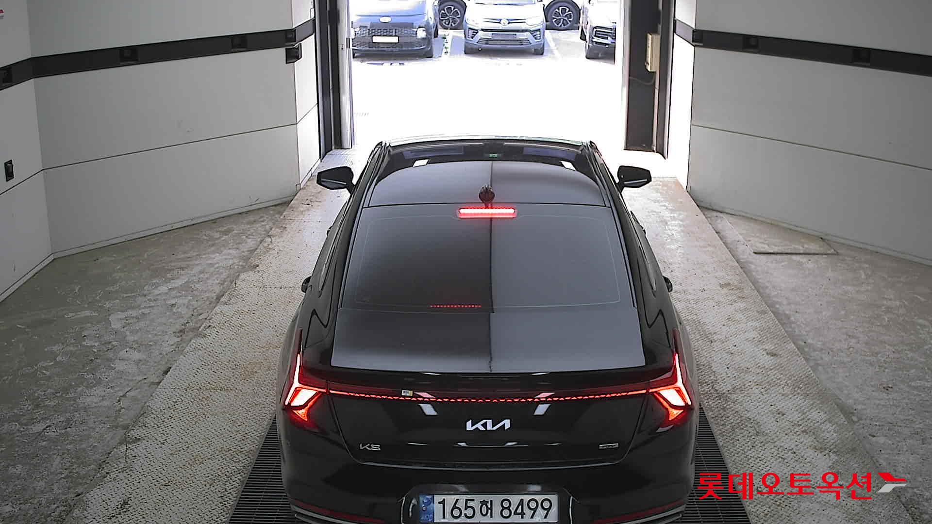 Kia K8 - 17