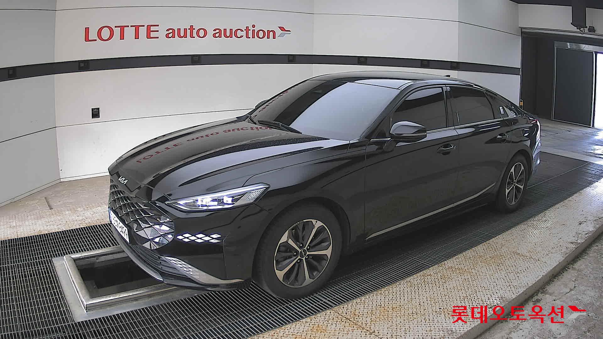 Kia K8 - 11