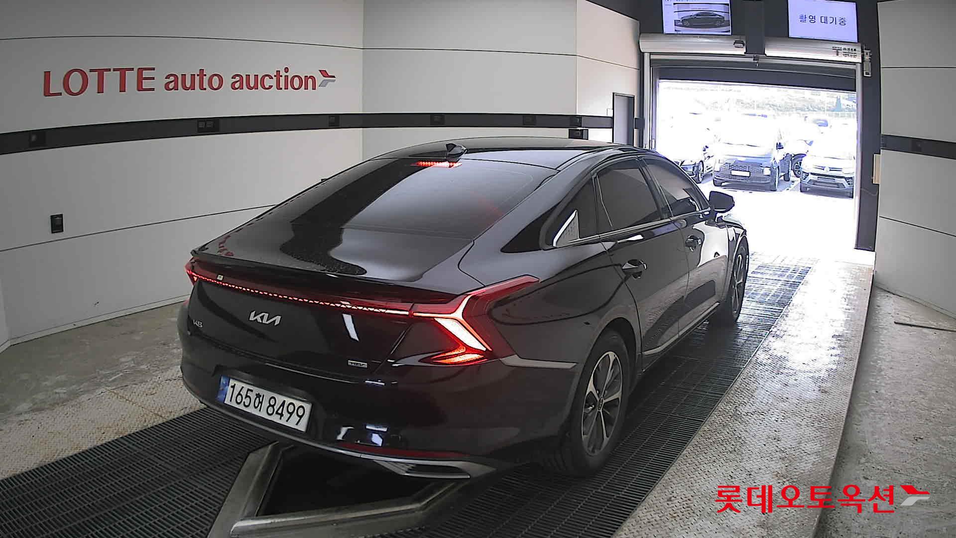 Kia K8 - 18