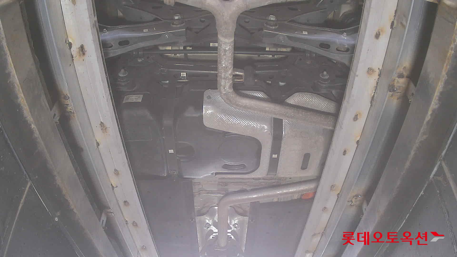 Kia K8 - 2