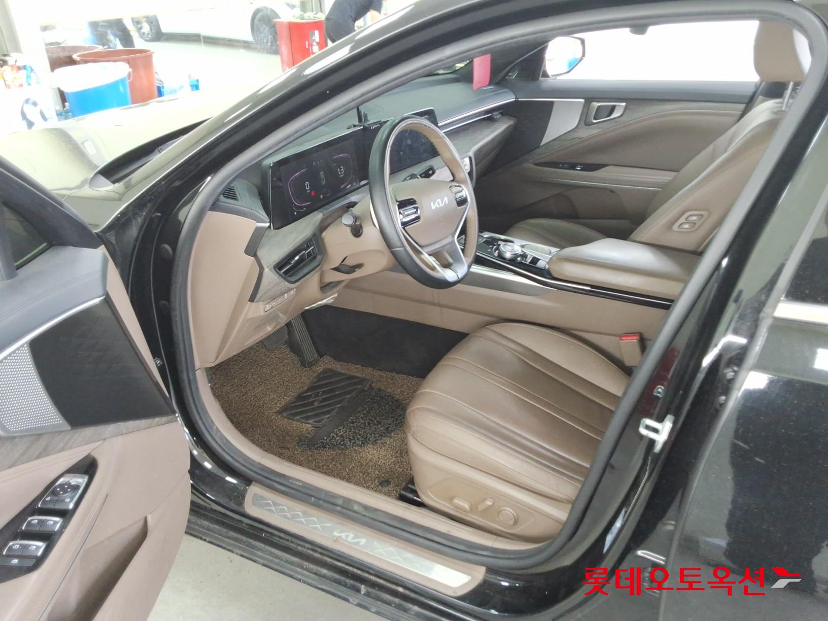 Kia K8 - 35