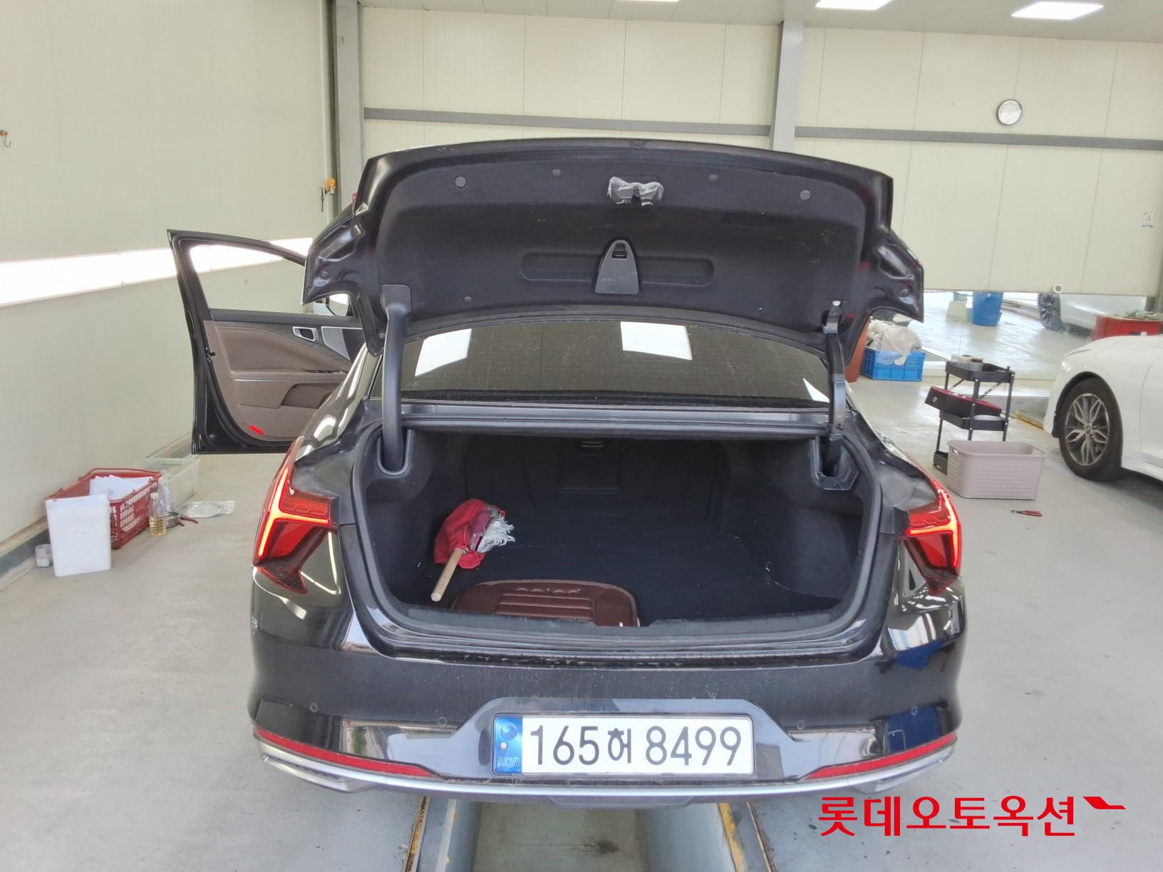 Kia K8 - 9
