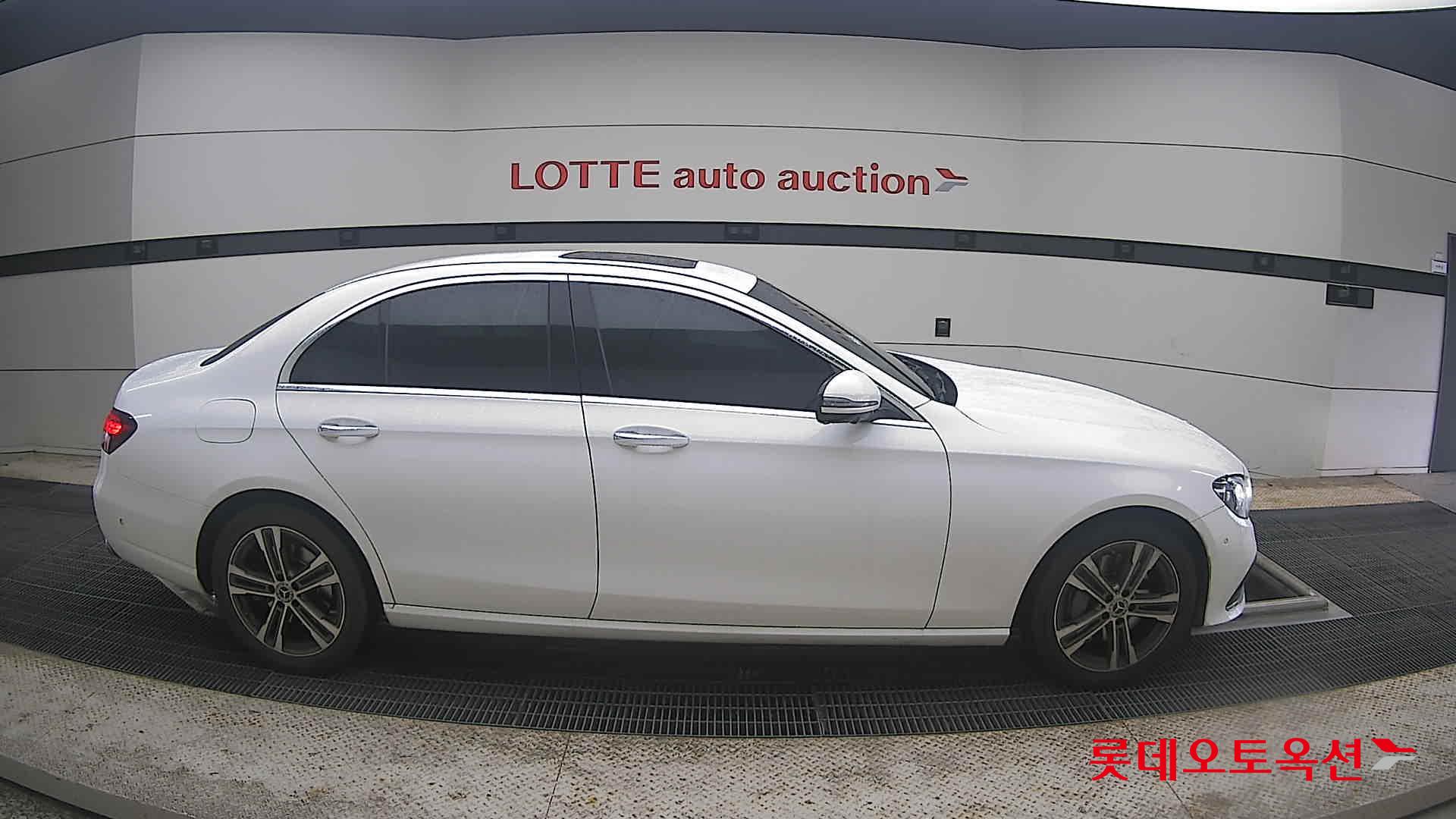 2022 - mercedes-benz e350