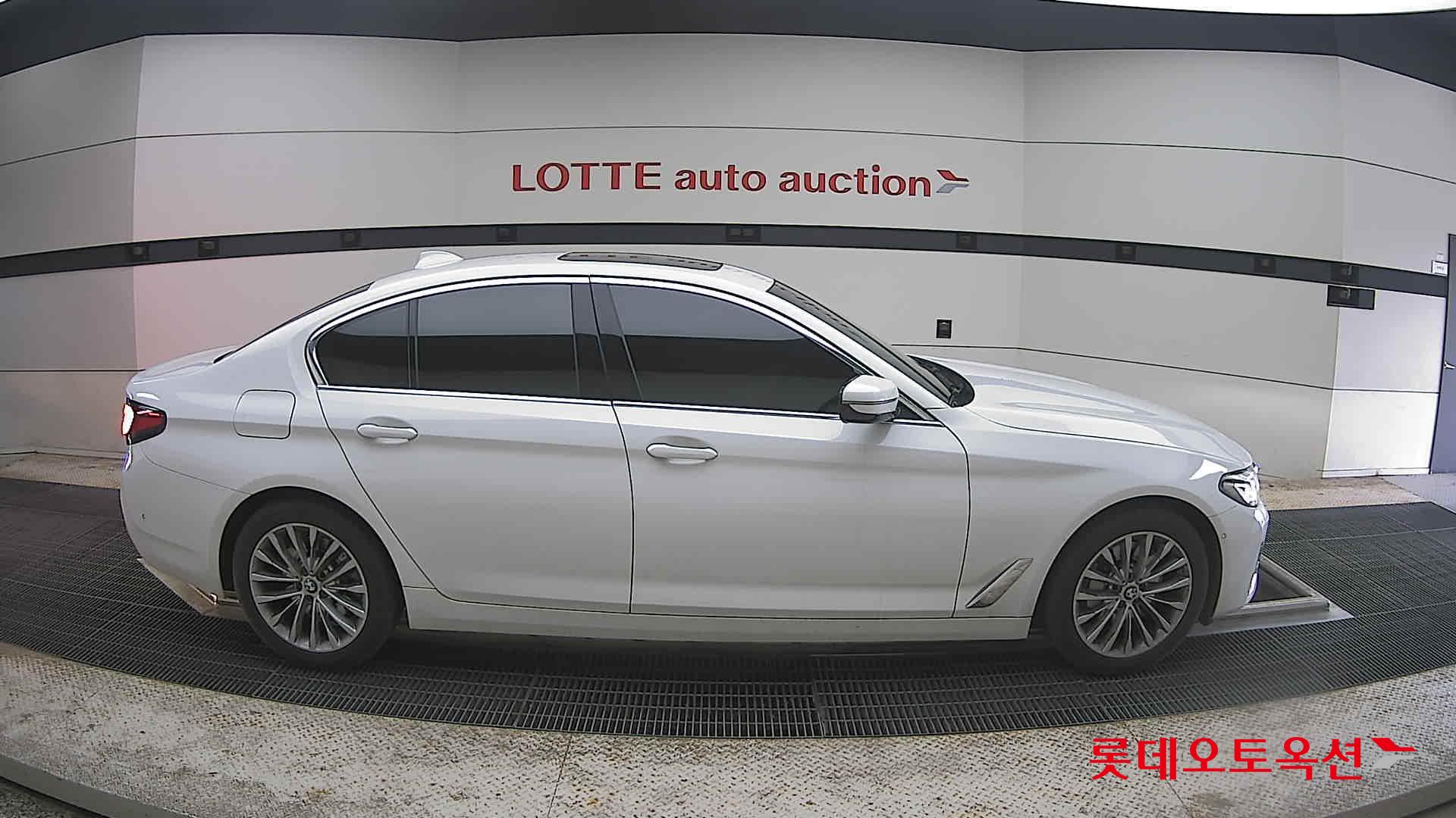 BMW 5 시리즈 - 21