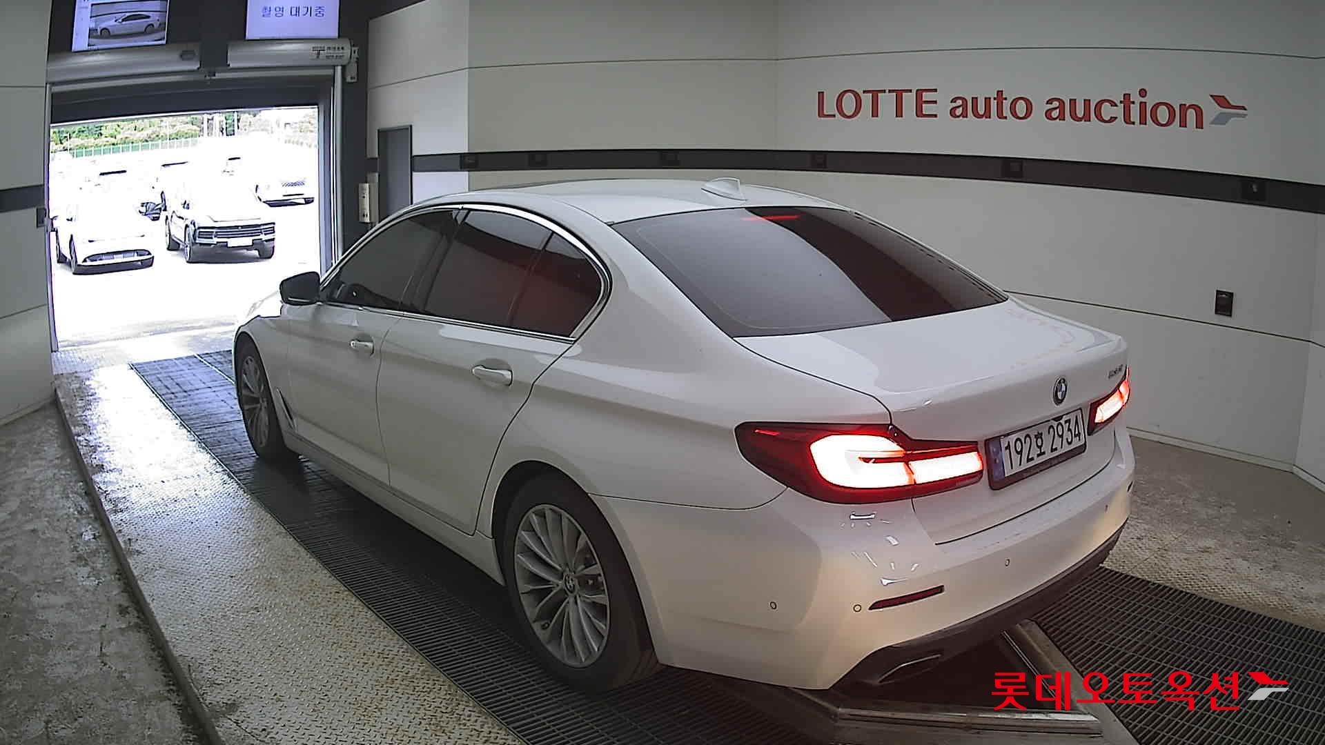 BMW 5 시리즈 - 4