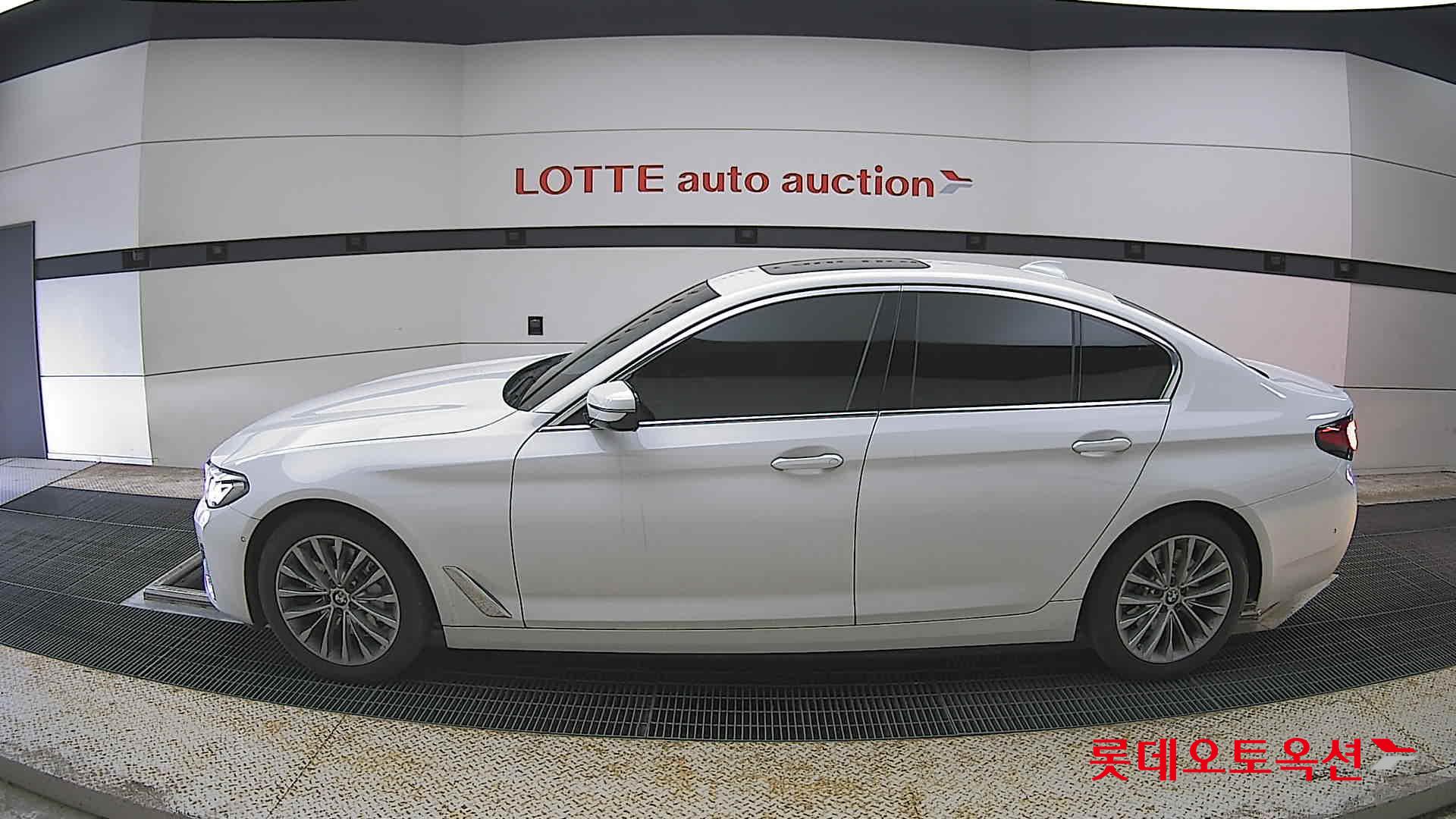 BMW 5 시리즈 - 13