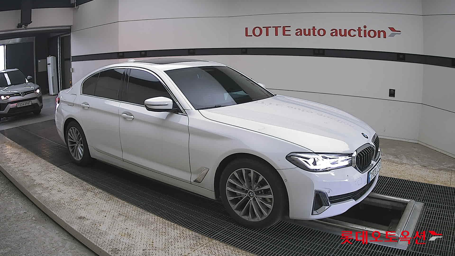 BMW 5 시리즈 - 23