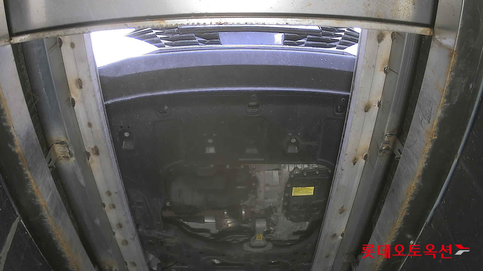 Hyundai Elantra - 8