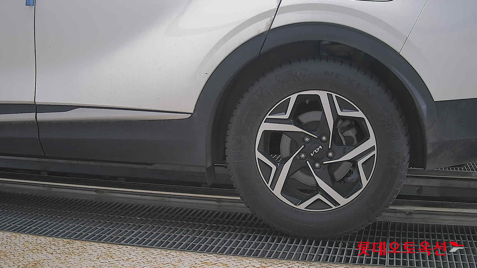 Kia Sportage - 26